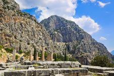 Ruins Of Apollo Temple In Delphi, Greece Royalty Free Stock Images Ruins Of Apollo Temple In Delphi, Greece Royalty Free Stock Images