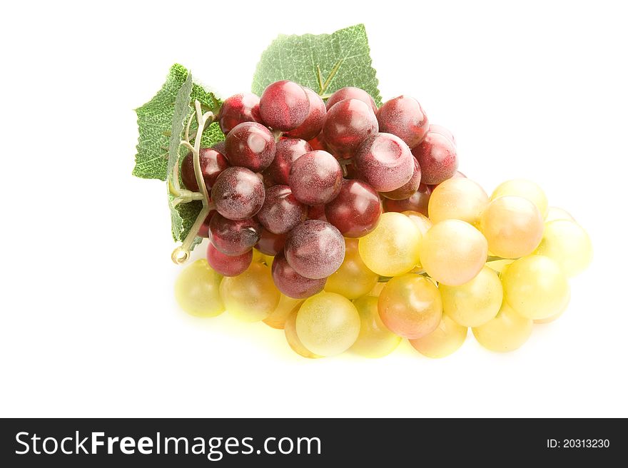 Red and white grapes