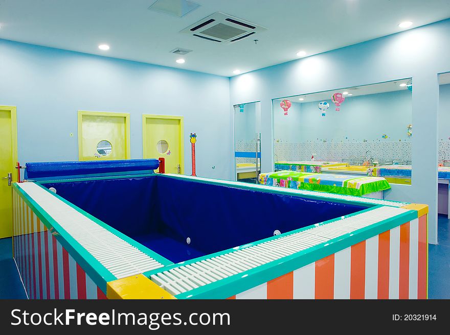 For the baby to specialized services for swimming pool. For the baby to specialized services for swimming pool