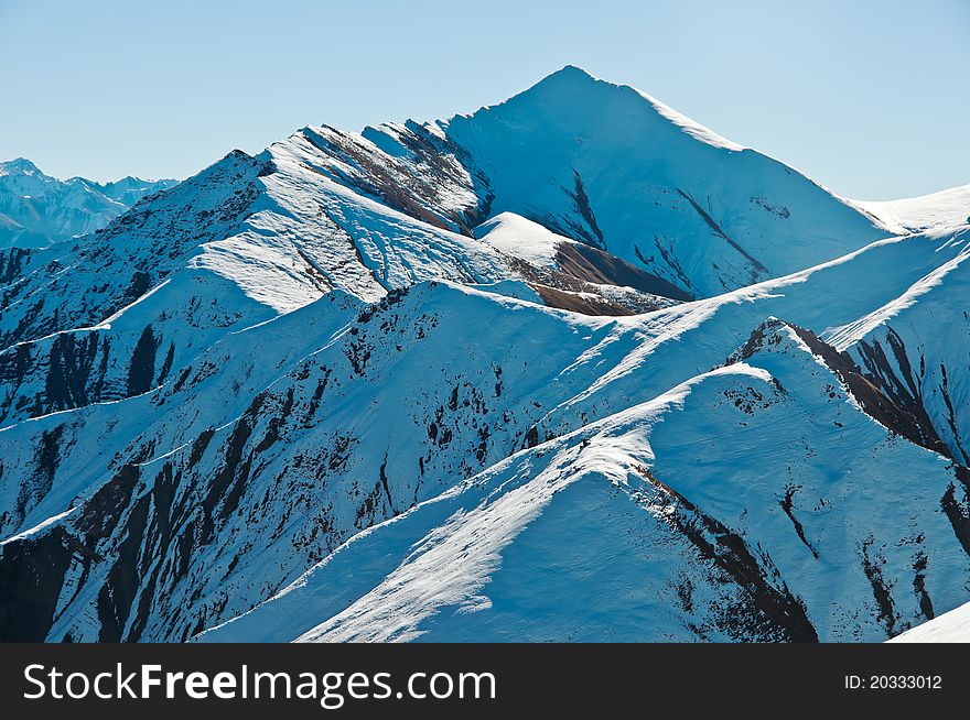 Snow mountain crest line is very beautiful