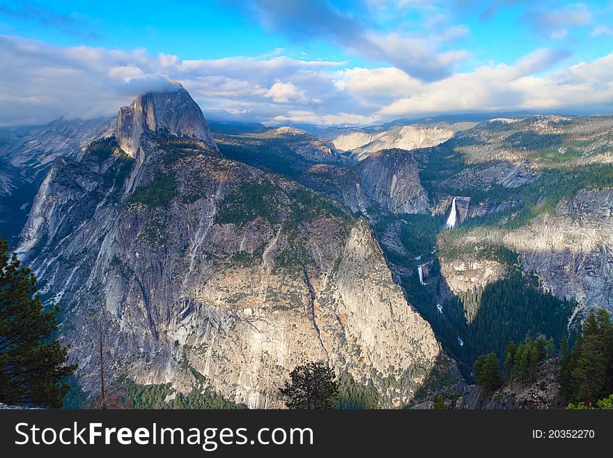 View from glacier point, yosemite national park