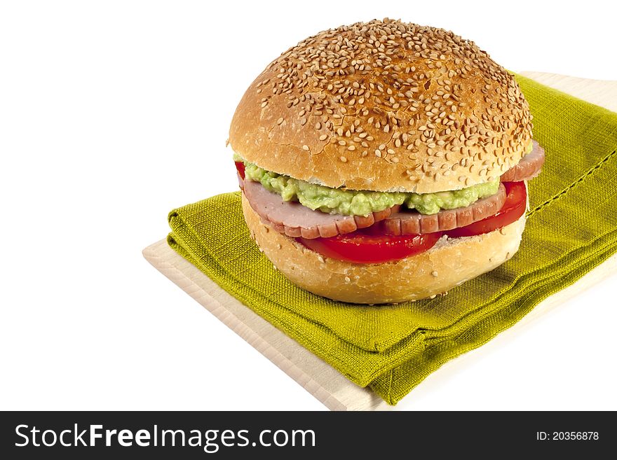 Sandwich with turkey, tomato and avocado