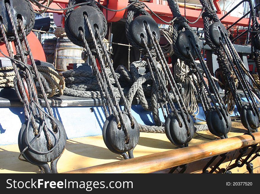 Old Ship S Ropes