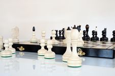 Chess Pieces On Wood Board Royalty Free Stock Images Chess Pieces On Wood Board Royalty Free Stock Images