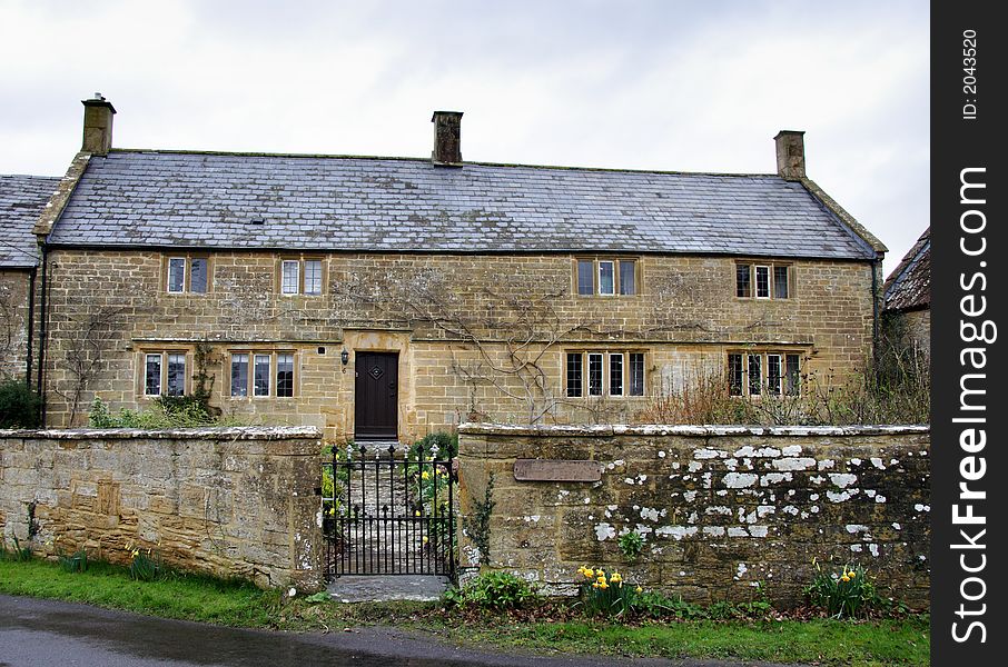 Natural Stone English Farmhouse in Rural Southern England