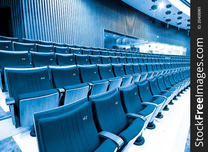 Modern theater, the audience seats neatly. Modern theater, the audience seats neatly