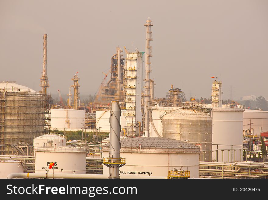 Gas refineries plants in thailand