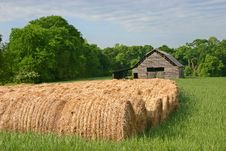 Hay Rolls & Barn Royalty Free Stock Photos Hay Rolls & Barn Royalty Free Stock Photos