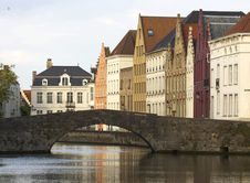 Typical Houses And Canal Of Bruges Royalty Free Stock Photo Typical Houses And Canal Of Bruges Royalty Free Stock Photo