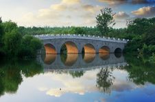 Arch Bridge Royalty Free Stock Photos