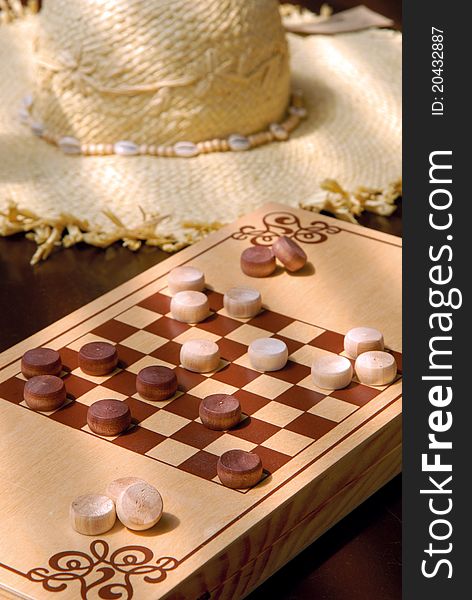 The Wooden Checkers