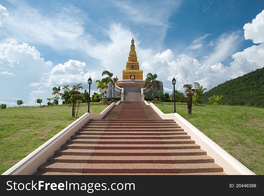This pagoda is Promwihan Chedi, meaned The castle of Brahma. It is in Northeastern Thailand and I vaguely remember that it seems to be a royal one. This pagoda is Promwihan Chedi, meaned The castle of Brahma. It is in Northeastern Thailand and I vaguely remember that it seems to be a royal one.