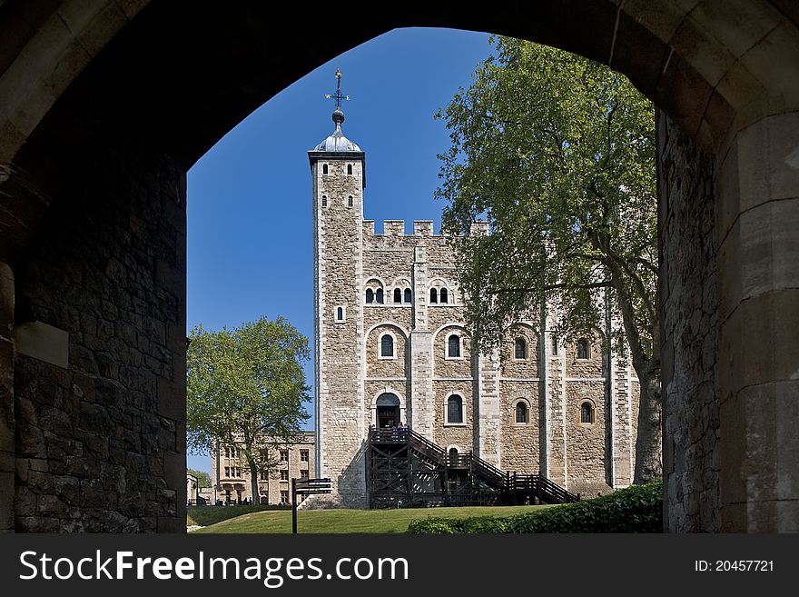 White Tower in London viewed through a gatehouse