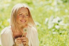 Girl With Dandelion Stock Photography Girl With Dandelion Stock Photography