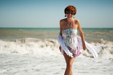 Beautiful Woman And Sea Stock Images Beautiful Woman And Sea Stock Images