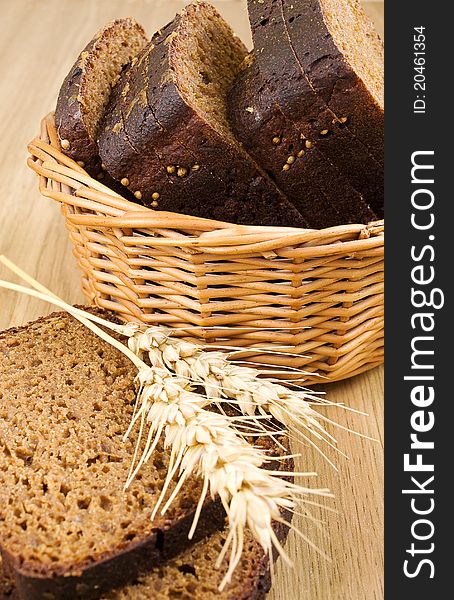 Bread in the basket on the table