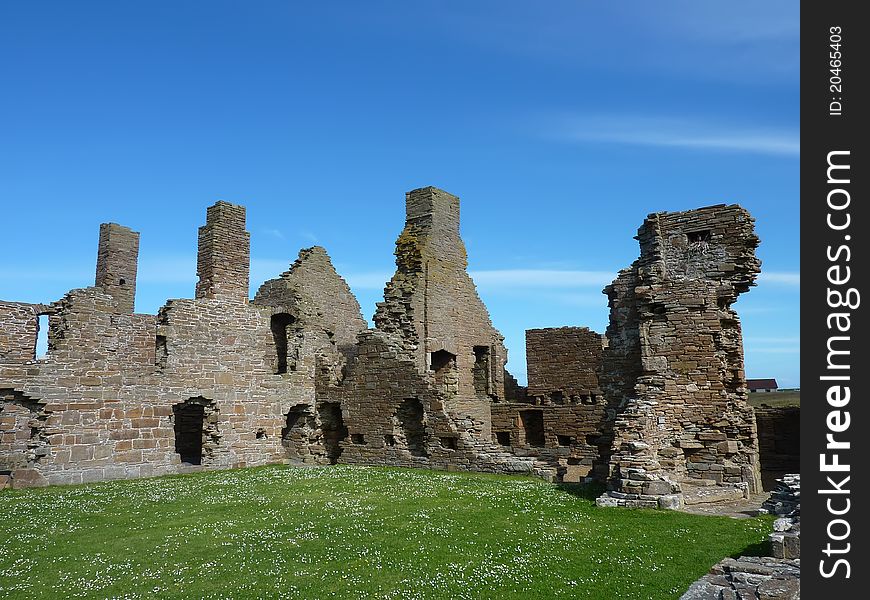 The Earl's Palace was built by Lord Robert Stewart between 1569 and 1574. This is a ruined section of it, with an evidence of a spiral staircase. The Earl's Palace was built by Lord Robert Stewart between 1569 and 1574. This is a ruined section of it, with an evidence of a spiral staircase