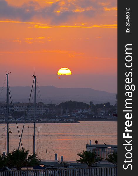 Sunset on the Sea of ​​Spain. Sunset on the Sea of ​​Spain