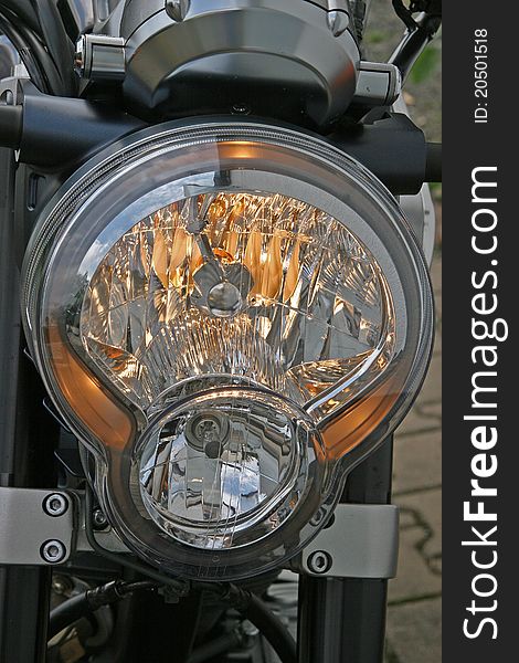 Motorcycle headlight