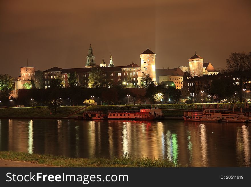 Night view of Royal Castle Wawel in Kraków,Poland. Night view of Royal Castle Wawel in Kraków,Poland.