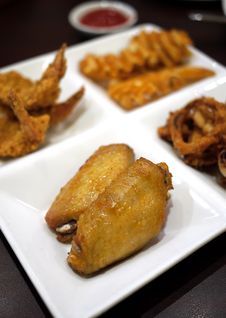 Grilled Chicken Wings Royalty Free Stock Images Grilled Chicken Wings Royalty Free Stock Images