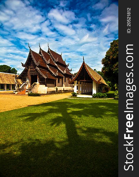 Located in Baan Ton Kwan, Nong Kwai Sub-District, Hang District,Chiang Mai. Wat Ton Kwen is an example of Lanna architecture with high aesthetic value. It is a very quite place,where is widely recommended to have a chance to visit. I love it. Located in Baan Ton Kwan, Nong Kwai Sub-District, Hang District,Chiang Mai. Wat Ton Kwen is an example of Lanna architecture with high aesthetic value. It is a very quite place,where is widely recommended to have a chance to visit. I love it.