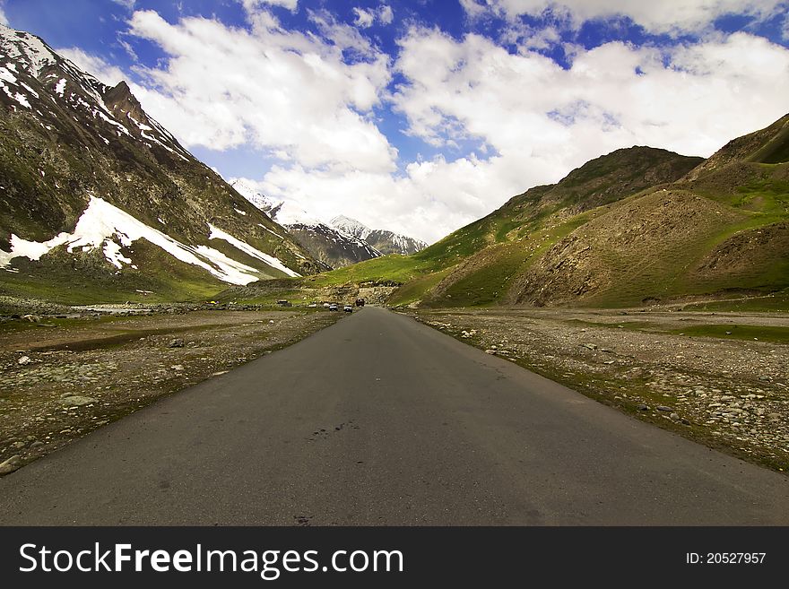 National Highway 1 between Leh and Kargil, straight road between leh and kargil, Jammu and Kashmir, India