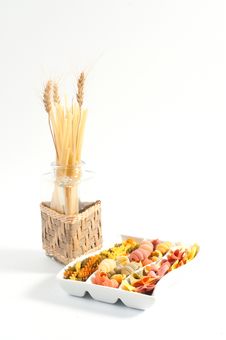 Different Kinds Of Italian Pasta Royalty Free Stock Photography Different Kinds Of Italian Pasta Royalty Free Stock Photography