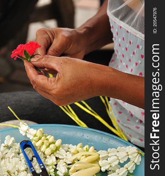 Garland on hand for background & image