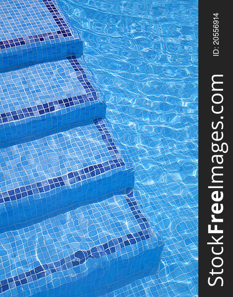 Swimming pool stairs