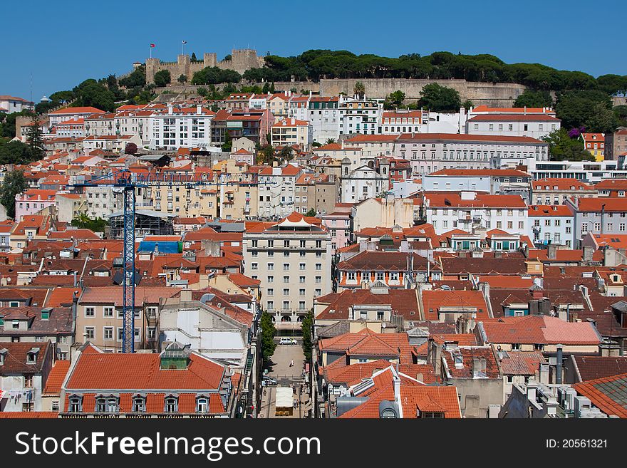 Medieval castle Castello Sao Jorge overlooking Lisbon