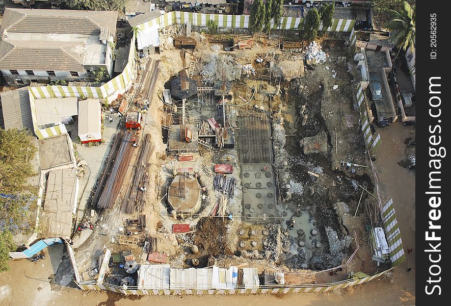 July 2010 Mumbai, India Editiorial A construction site in Mumbai, aerial view of laying the foundations. July 2010 Mumbai, India Editiorial A construction site in Mumbai, aerial view of laying the foundations