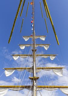 Ship S Mast Front View Royalty Free Stock Photo Ship S Mast Front View Royalty Free Stock Photo