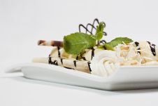 Banana Split With Chocolate Sause And Mint Royalty Free Stock Image Banana Split With Chocolate Sause And Mint Royalty Free Stock Image