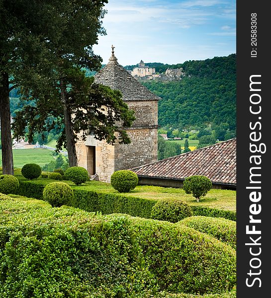 Topiary and gardens at Les Jardins de Marqueyssac in France