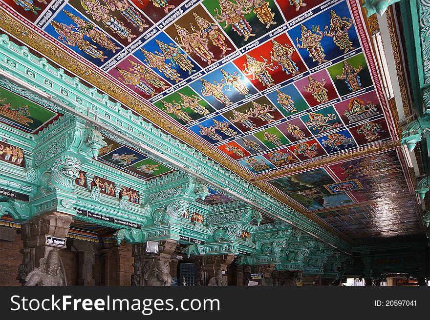 Ceiling Meenakshi Sundareswarar Temple in Madurai, South India