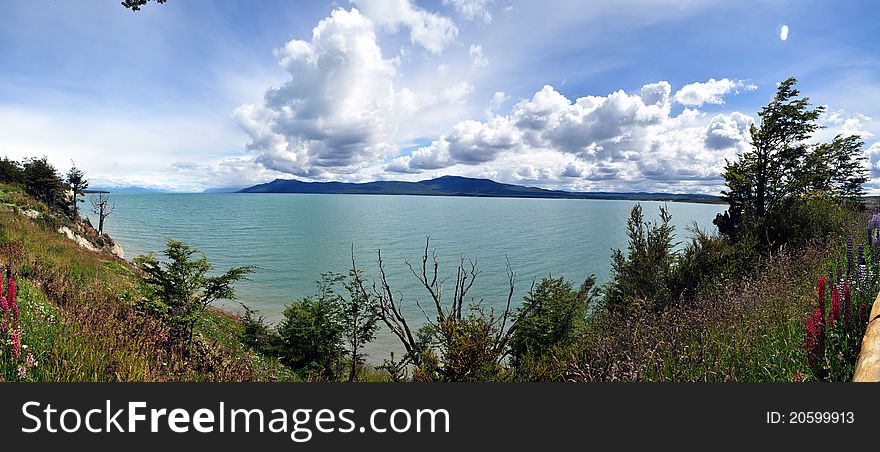 A lake located on the main island of the Tierra del Fuego archipelago, and shared by Argentina and Chile. A lake located on the main island of the Tierra del Fuego archipelago, and shared by Argentina and Chile.