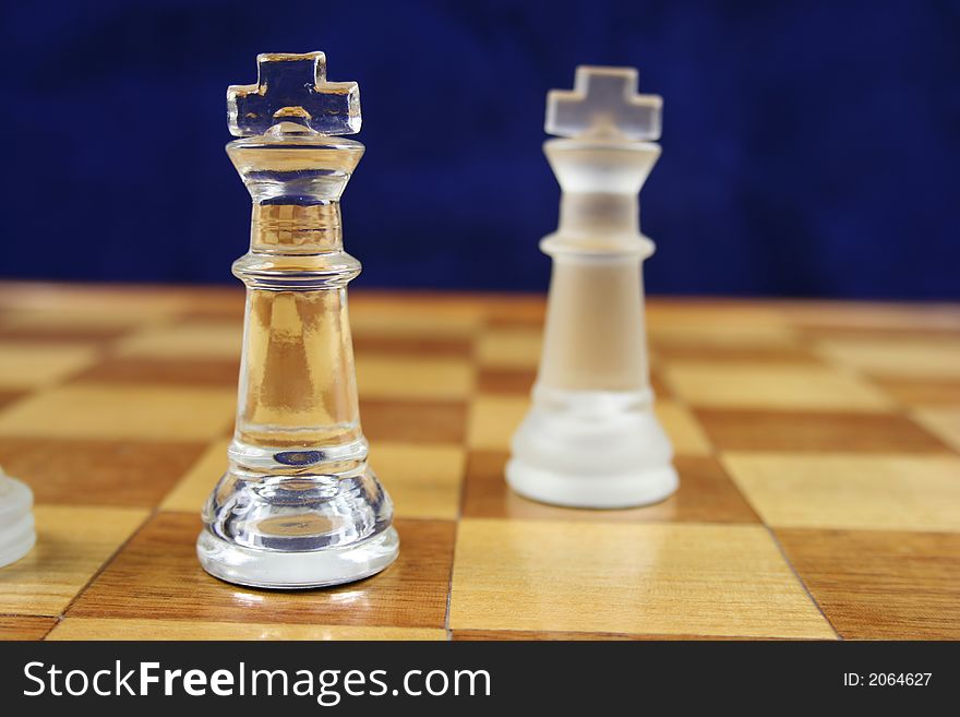 Chess Game - 2 Kings Blue Background