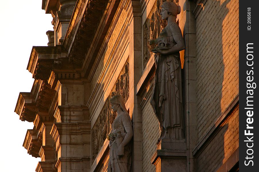 A close look at the statues lined up against the Museum of Fine Arts in Antwerp at the early morning light. A close look at the statues lined up against the Museum of Fine Arts in Antwerp at the early morning light.