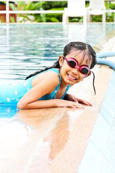 Girl Have Fun In The Pool Royalty Free Stock Photos
