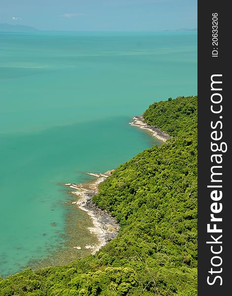 Angthong national marine park koh samui Thadland trip in nice sky day.