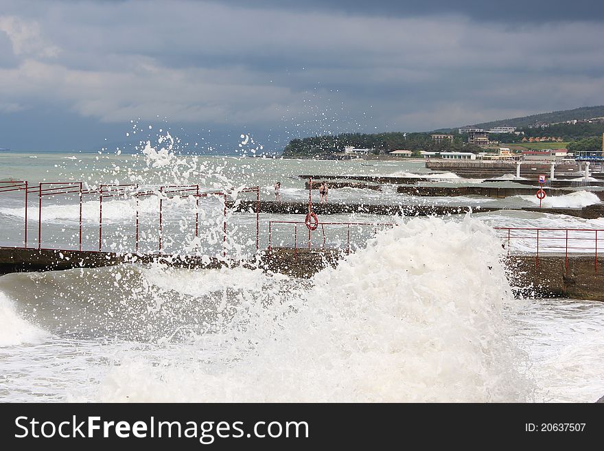 Scattering splashes of a sea storm