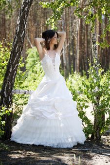 Bride Lacing White Shoes Stock Images Bride Lacing White Shoes Stock Images