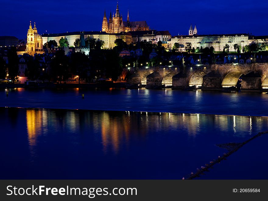 The castle of Prague in the night