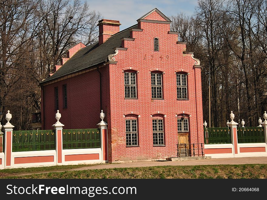 Dutch house. Hall 17 th century on the banks of the pond. Dutch house. Hall 17 th century on the banks of the pond