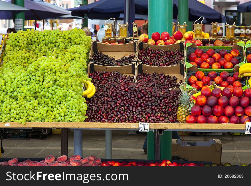 Fresh fruit on the market