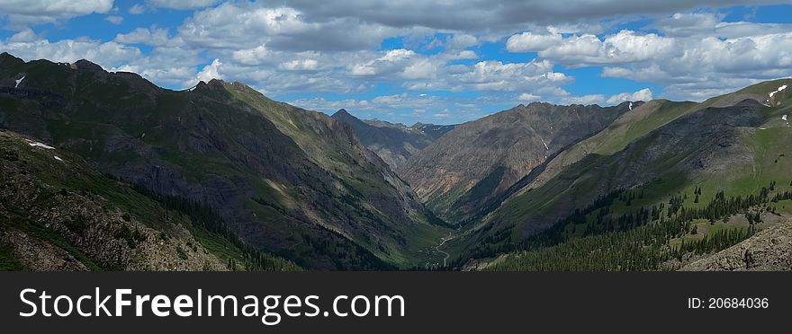 A panoramic view of the high mountain peaks of southern Colorado. A panoramic view of the high mountain peaks of southern Colorado.