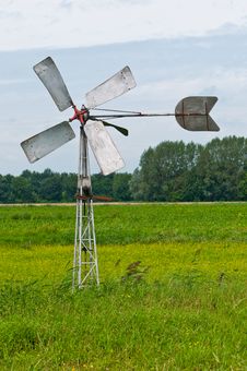 Old Dutch Windmill In The Field Royalty Free Stock Images Old Dutch Windmill In The Field Royalty Free Stock Images