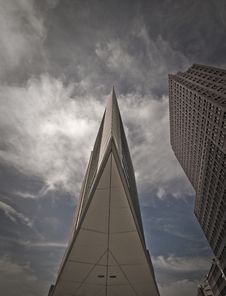 Sharp Highrise Building Royalty Free Stock Images Sharp Highrise Building Royalty Free Stock Images