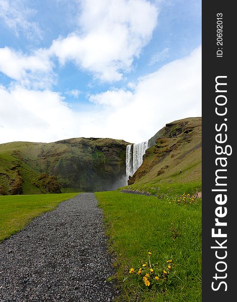 The path to Seljalandsfoss waterfall in Iceland